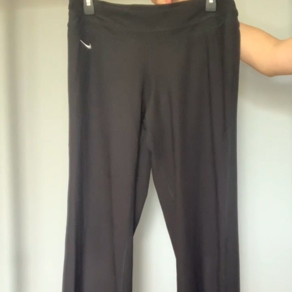 Nike Black Wide-Leg Yoga Pants